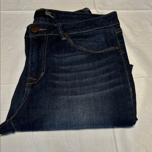 1822 Denim Men's Dark Blue Skinny Jeans Ankle length‎ w Metal Buttons sz 8